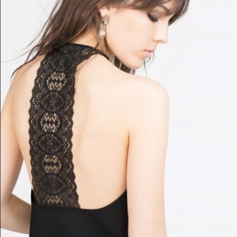 Zara halter lace back top 🦄